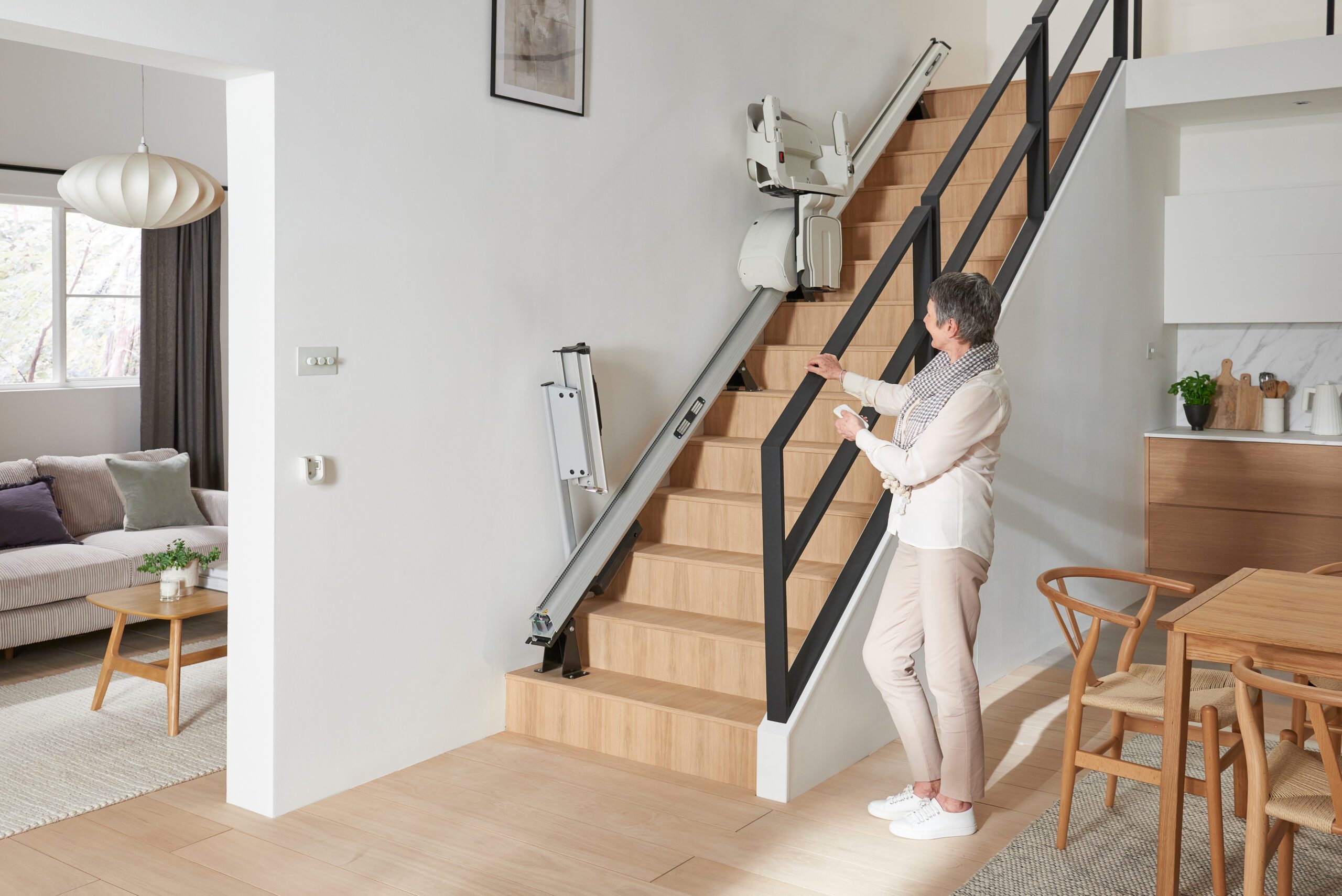 Krzesełko schodowe HomeGlide szyna łamana